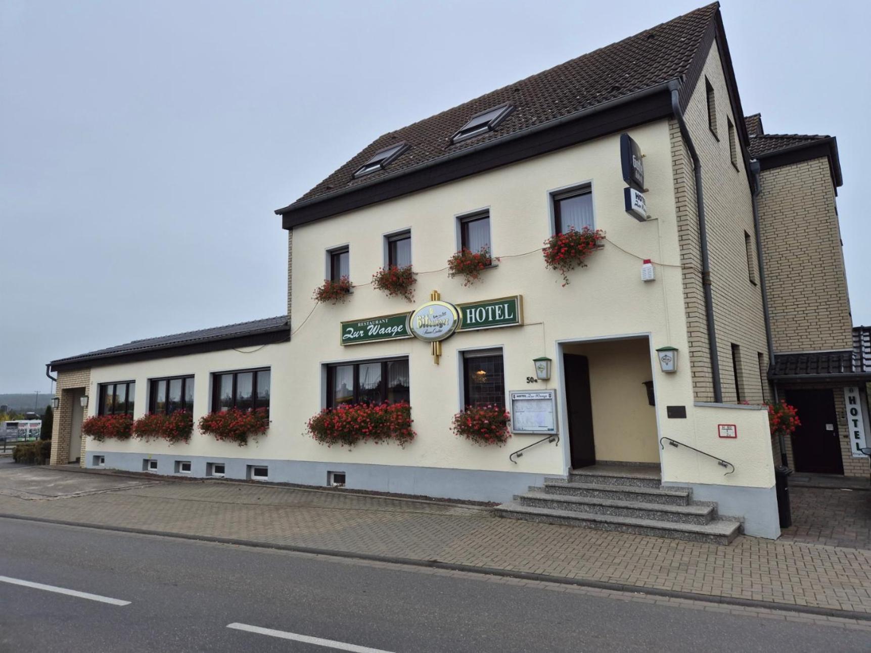 Hotel Zur Waage Bad Muenstereifel Exterior foto
